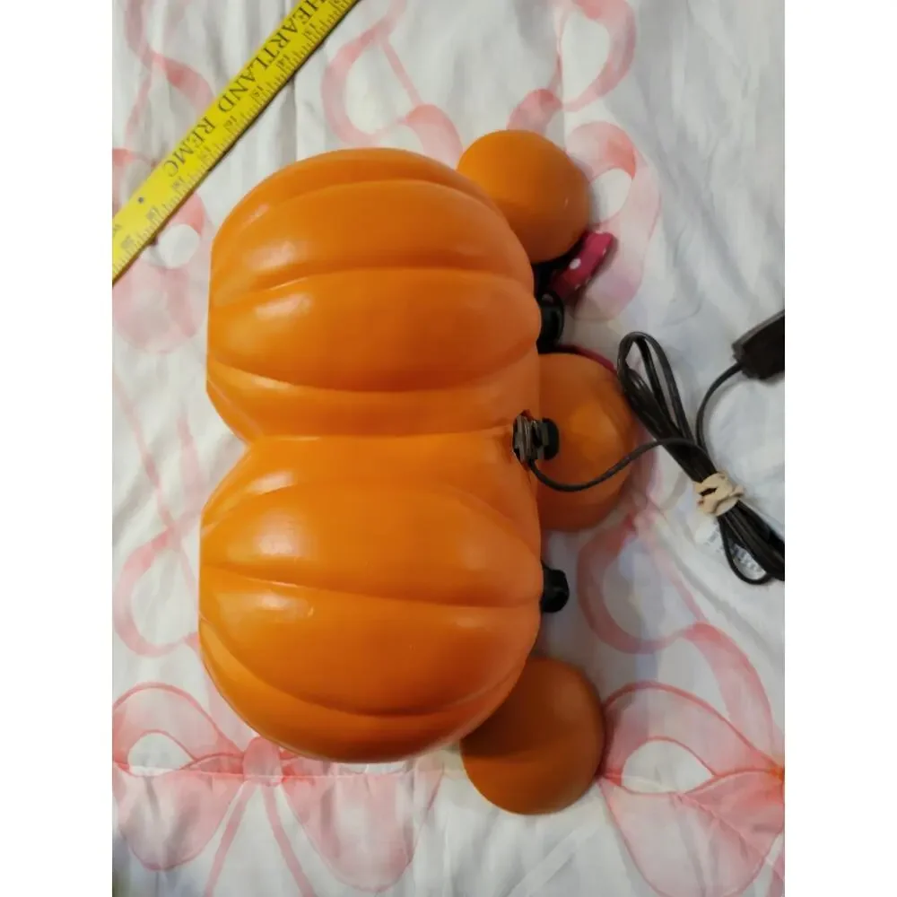 Mickey and Minnie Mouse Halloween Jack-O-Lantern Pumpkin Blow Mold w/ Light Cord